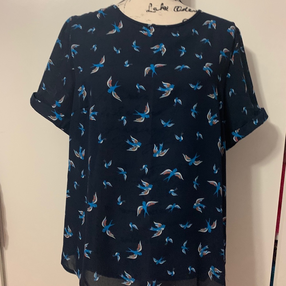 - Atmosphere blouse